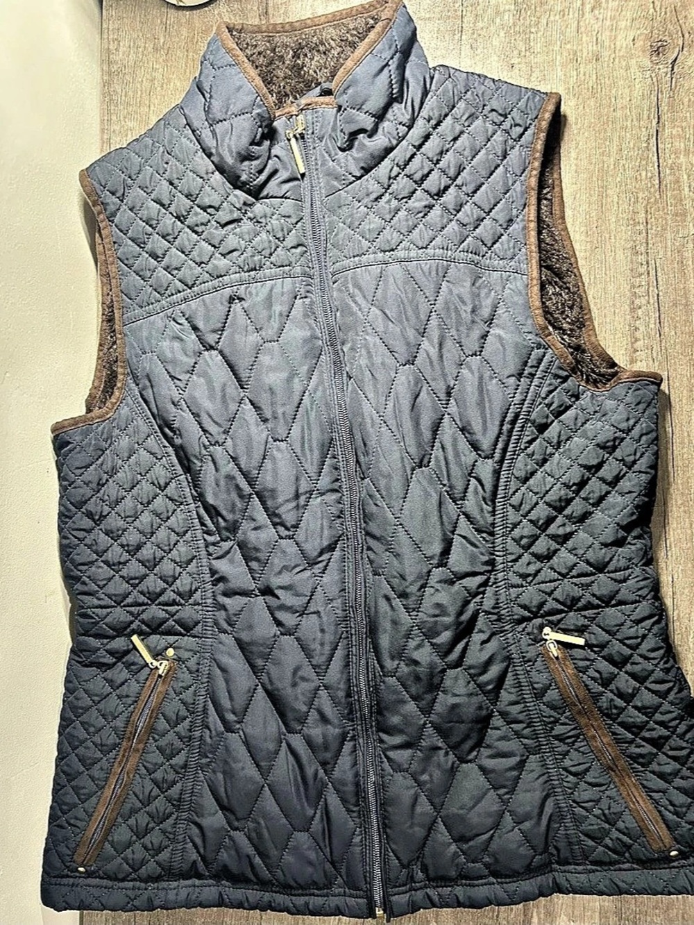 Weatherproof Quilted Puffer Vest with Plush Lining in Black